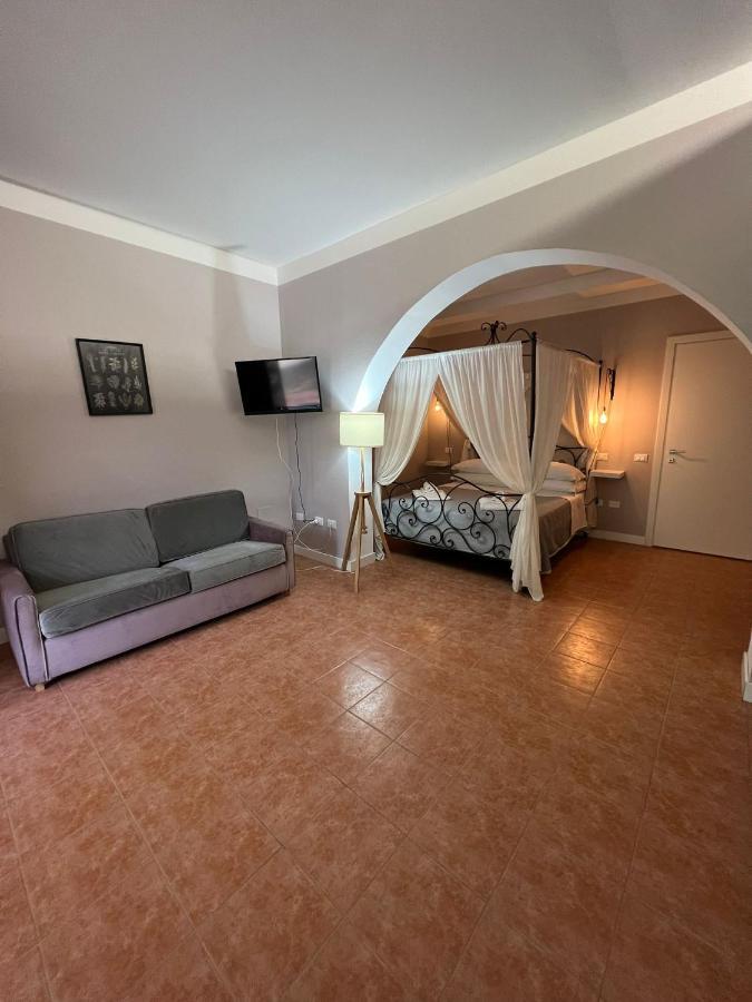 Dei Sette Limoni - E Aparthotel Vada