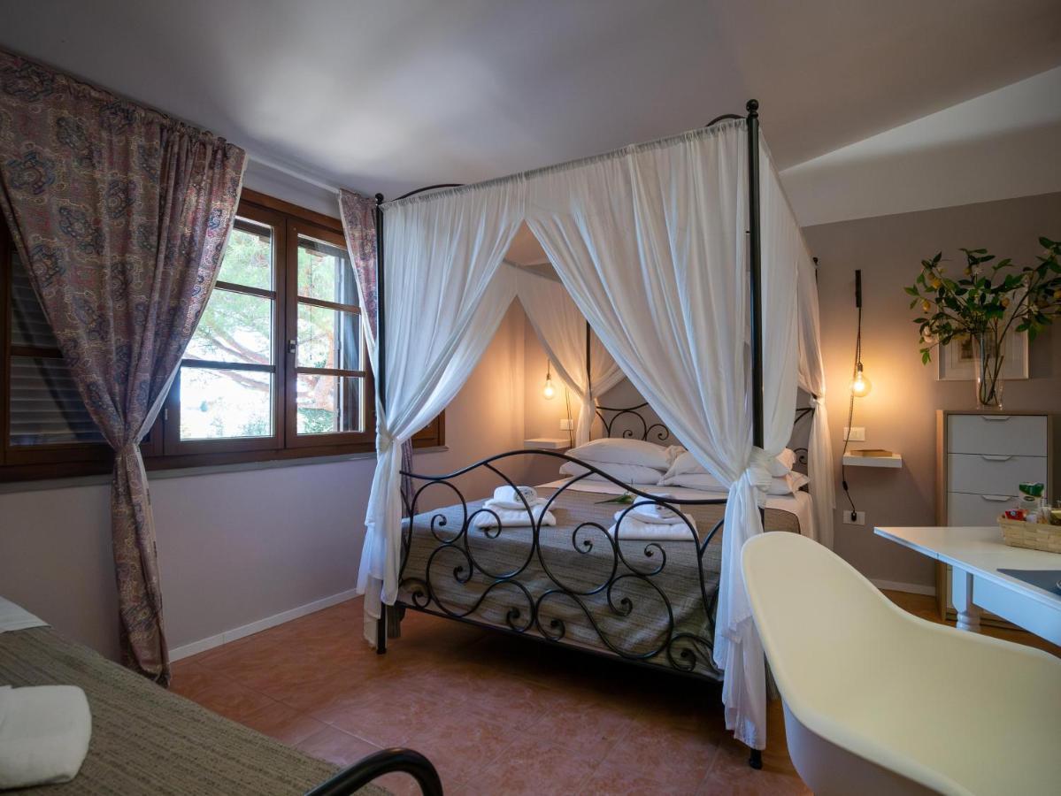 Dei Sette Limoni - E Aparthotel